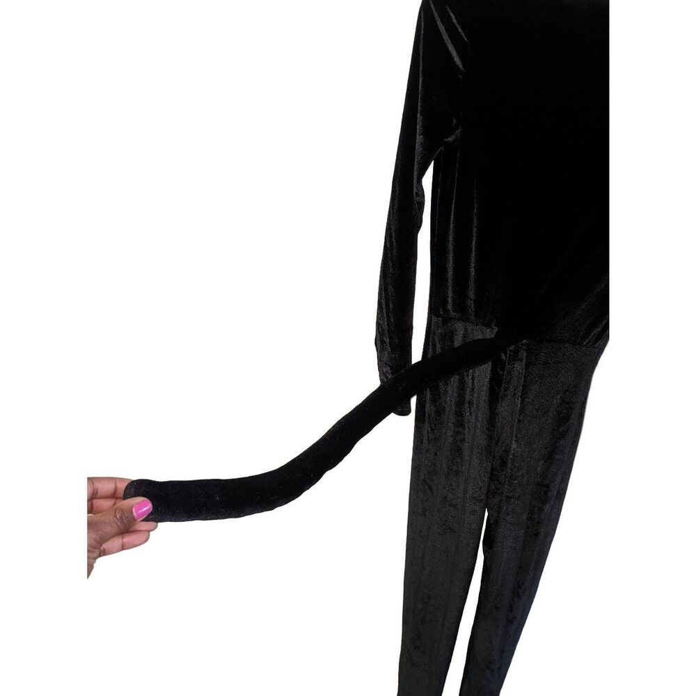 Spirit Halloween Black Onepiece Catsuit Costume with Attached Tail Adult Size XS - Picture 4 of 12